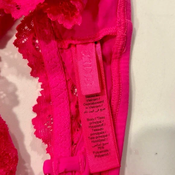 SKIMS Fits Everybody Lace Scoop Bralette Neon Rose Size M - Picture 4 of 4